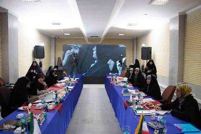 اعضای هیئت داوران بخش بانوان مرحله نهایی چهل و هفتمین دوره مسابقات سراسری قرآن‎