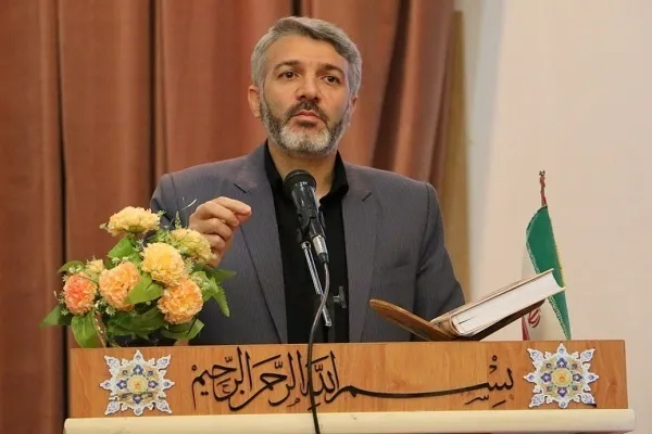 زنگ قرآن در مدارس استان مرکزی نواخته می‌شود