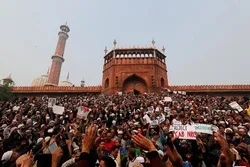 Dehli müsəlmanları baş nazirin istefasını tələb etdilər