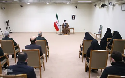 دیدار خانواده و اعضای ستاد بزرگداشت شهید حاج قاسم سلیمانی با رهبر انقلاب