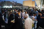 سفره‌های افطاری در جوار آستان علوی
