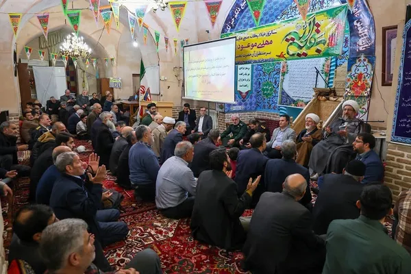 آیین تجلیل از پیرغلامان حسینی شبستر