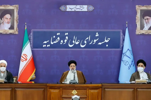 تداوم برخورد‌های قاطع قضایی با اخلالگران در بازار ارز و خودرو