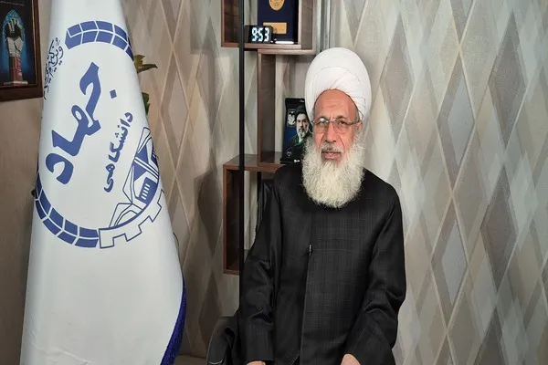 حجت‌الاسلام والمسلمین محمد اکبری، عضو هیئت علمی دانشگاه علوم و معارف قرآن کریم