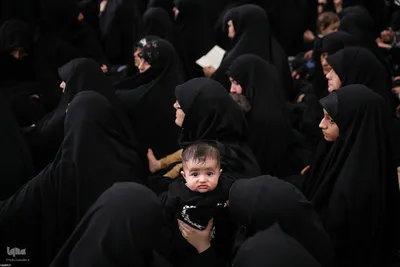 مراسم عزاداری شام غریبان در حسینیه امام خمینی(ره)