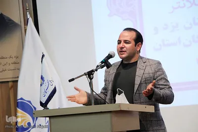 نشست خبری کلانتر رییس بنیاد نخبگان استان یزد
