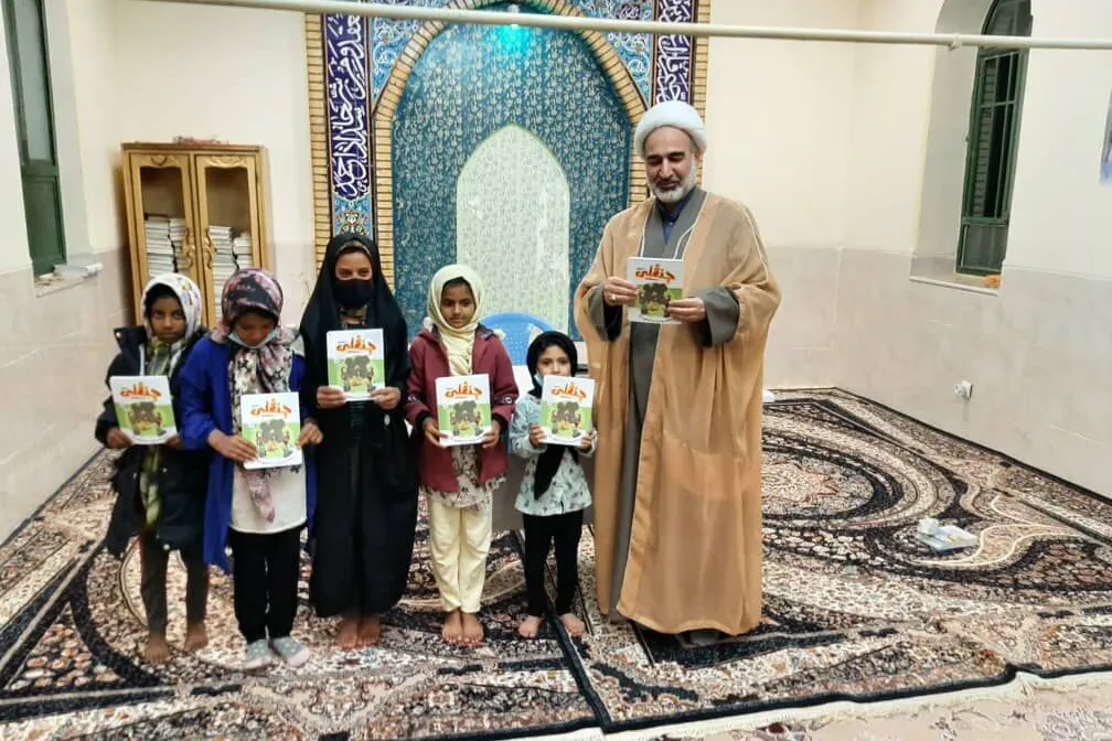 جِنقُلی؛ کتابی عجیب با رونمایی غریب