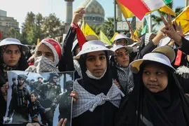 تجمع دانش‌آموزان تهرانی در حمایت از مردم مظلوم فلسطین