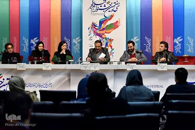 نشست خبری عوامل فیلم «دلبند» در پنجمین روز سی‌وهفتمین جشنواره فیلم فجر
