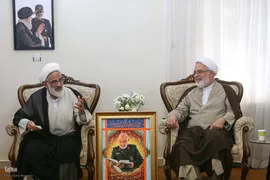 دیدار جامعه قرآنی با خانواده سردارسلامی
