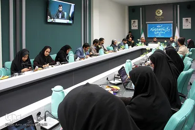 نشست خبری رمضانی دبیر کل نهاد کتابخانه‌های عمومی کشور در یزد‎‎
