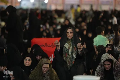 حال و هوای جمکران در شب عید مباهله