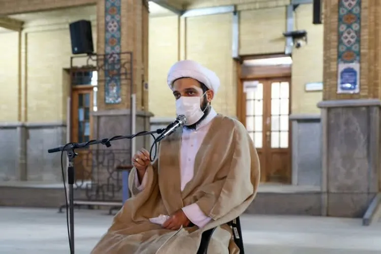 مؤمن دائم بین خوف و رجاست / چگونه عاری از گناه زندگی کنیم