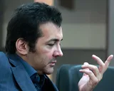 «فارسی وان» به خواست مردم و با پیگیری‌های حقوقیم تعطیل شد