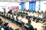 عکس | دیدار فرماندهان و کارکنان نیروهای مسلح با نماینده ولی‌فقیه در لرستان