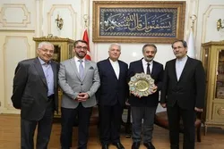 مفتي إسطنبول یطالب بتنمیة التعاون القرآنی مع ایران