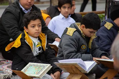 آیین جزءخوانی قرآن در گذر فرهنگی چهارباغ اصفهان