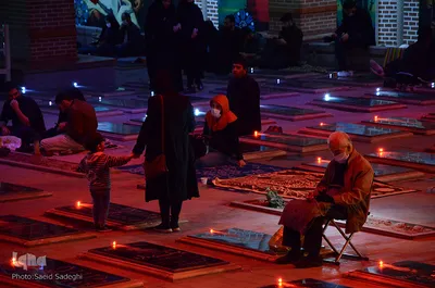 مراسم شب قدر در گلزار شهدای وادی رحمت تبریز