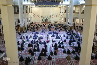 برگزاری مراسم بزرگداشت پیروزی انقلاب اسلامی در حرم مطهر