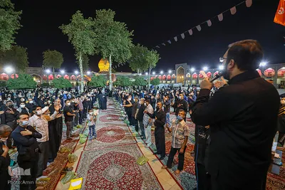 عزاداری شب شهادت امام رضا(ع) در حرم شاهچراغ(ع)