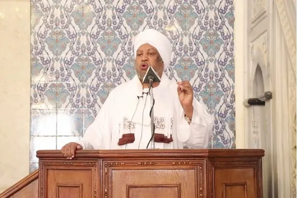 السودان .. إعتقال رجل دين معروف بتهمة غسيل الاموال
 