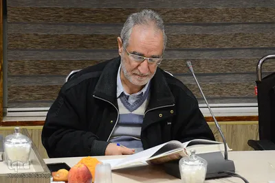 نشست مجمع اساتید و پیشکسوتان قرآنی آذربایجان شرقی