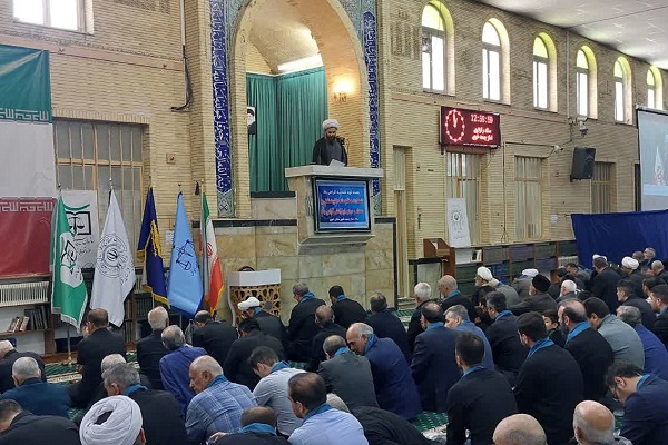 حجت‌الاسلام‌ والمسلمین حجت قاسم‌خانی، امام جمعه خوی