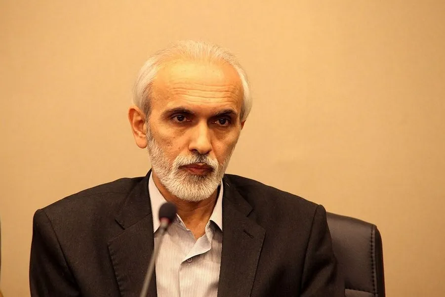 نمایشگاه قرآن محلی برای گفت‌وگوی بدون سانسور جوانان از دین باشد