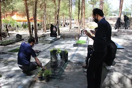 دعای خیر برای درگذشتگان در عصر عاشورا