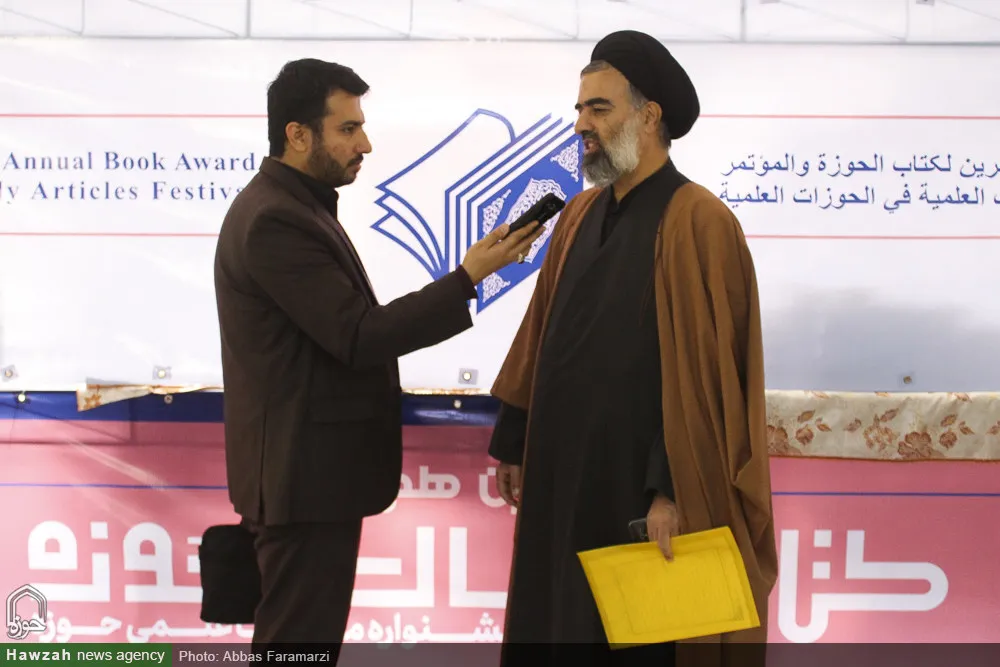 ‌حوزویان با قلم خود، توانمندی فقه شیعه را به دنیا نشان دهند