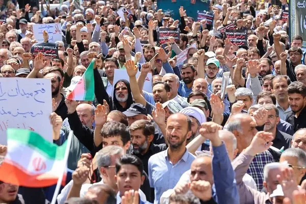راهپیمایی جمعه‌های خشم و نصر در تبریز