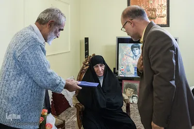 دیدار جامعه قرآنی با خانواده شهید محمود ریاحی
