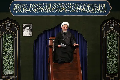 مراسم عزاداری شب شهادت حضرت فاطمه‌زهرا (س) در حسینیه امام خمینی(ره)