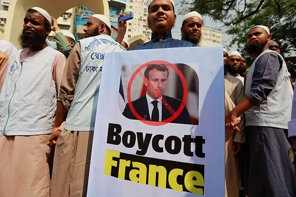 Güney Afrikalı Müslümanlar, Fransa'yı protesto etti