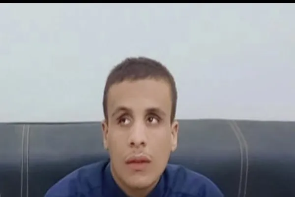 طالب أزهري ينشد بـ3 لغات: حفظت القرآن وعمري 11 سنة