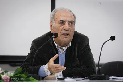 نشست علمی نقد سند پایه الگوی اسلامی - ایرانی پیشرفت