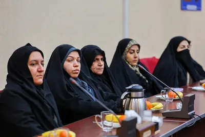 مراسم تجلیل از جمعی از پدران شهدای دفاع مقدس مدافع حرم