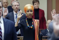 Ang Unang Muslim na Kababaihan sa Gilid ng Pagpasok sa Konggreso ng US