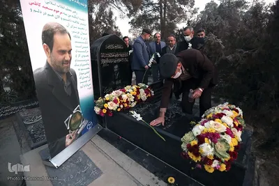 ادای احترام جهادگران به مقام دکتر کاظمی آشتیانی