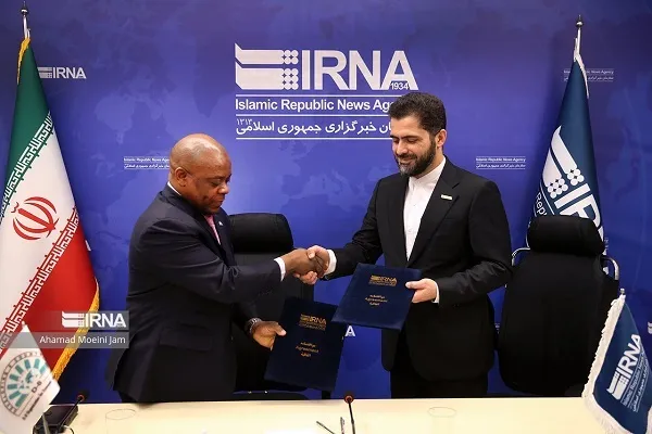 IRNA и Исламская восьмерка подписали меморандум о сотрудничестве