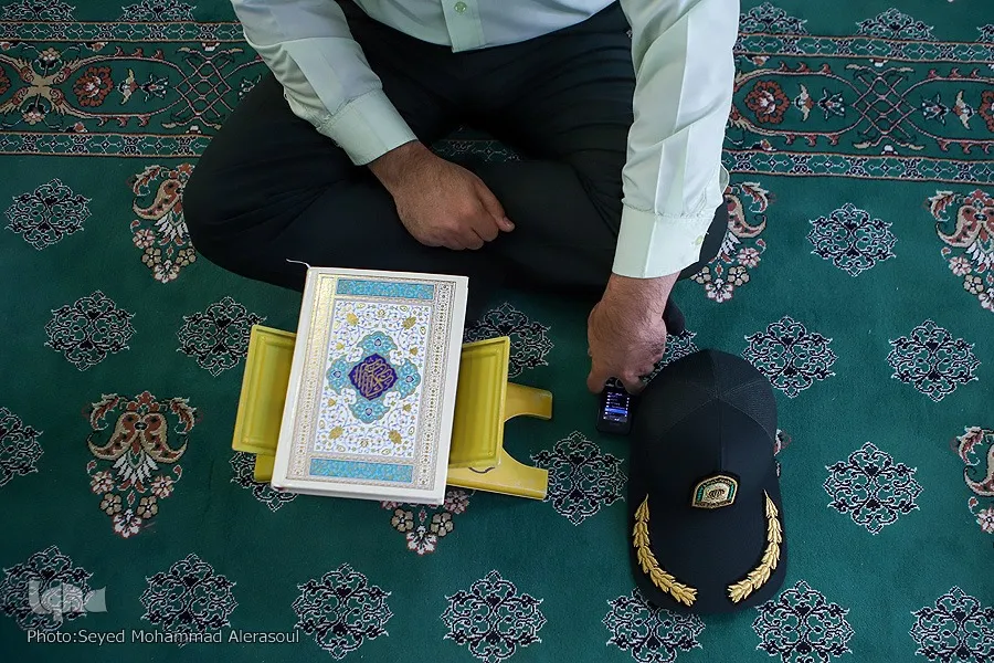 حافظان نظم و امنیت ایران در کنف قرآن + فیلم