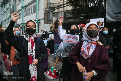 Studenten verurteilen Terroranschlag auf Mädchenschule in Kabul