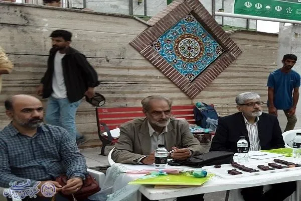 نمایش های خیابانی «من یک زنم» و «پایان در شروع نقطه صفر»