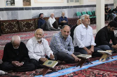محفل انس با قرآن و گرامیداشت شهدای اقتدار در ملایر