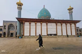 باران اردیبهشت در حرم شاهچراغ(ع)