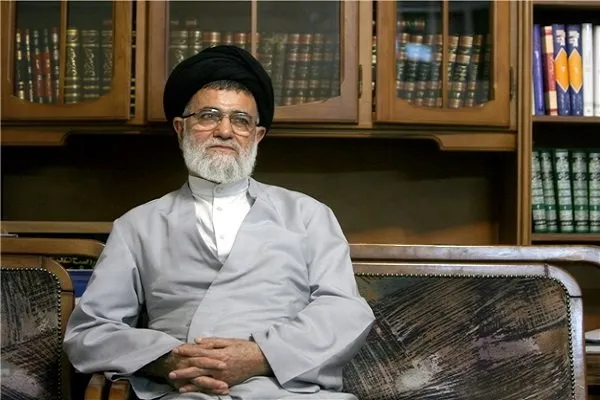 مروری بر حیات و میراث قرآنی آیت‌الله سیدهاشم رسولی‌محلاتی
