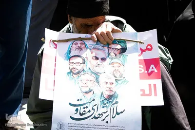 اسطوره همیشه زنده