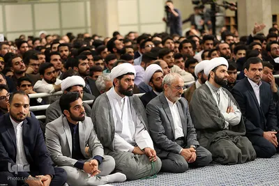 دیدار جمعی از دانشجویان با رهبر انقلاب