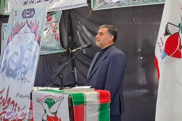 آیین عطرافشانی و تجدید میثاق با آرمان های شهدا در ساری