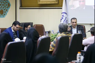 نشست قرآن کریم و تنوع فرهنگ‌ها در جامعه جهانی
